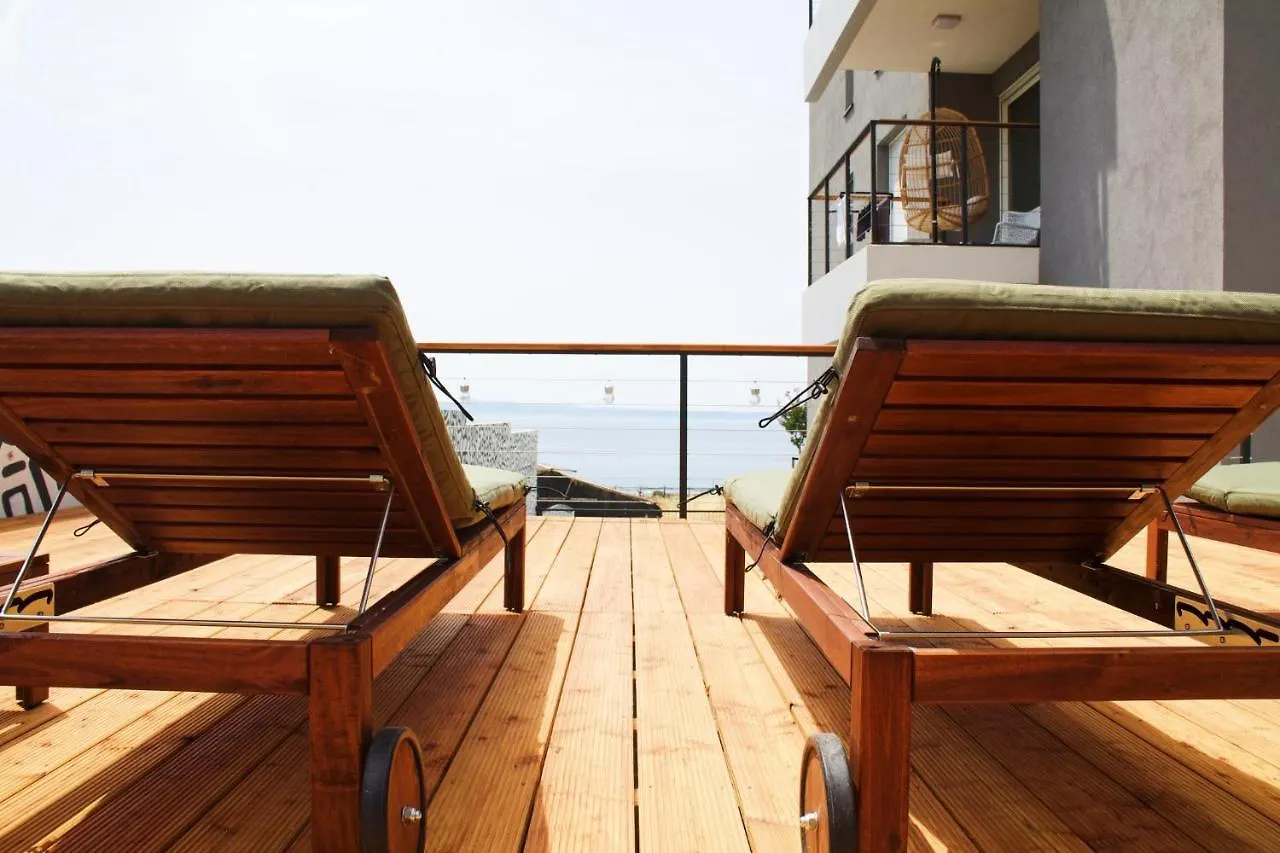 Cozy Seaside Apartment With Pool & Terrace Split