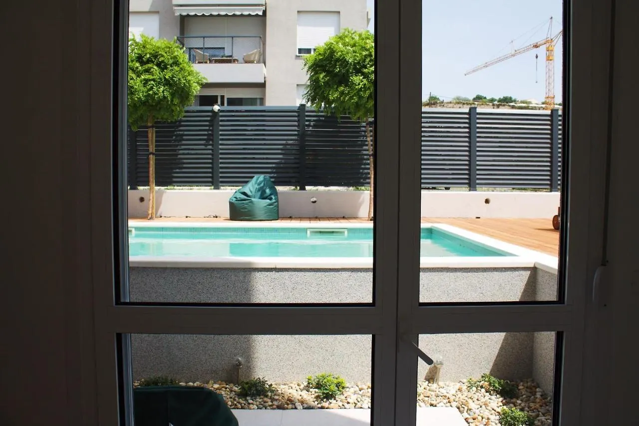 Cozy Seaside Apartment With Pool & Terrace Split