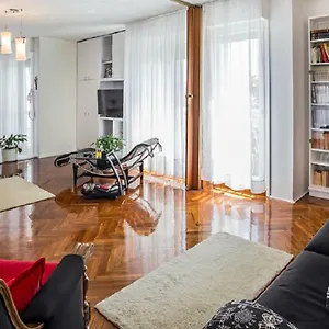 Apartment Milana - Cozy Stay With Free Parking Apartment